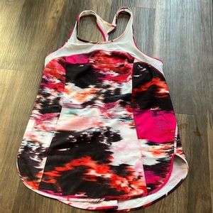 Lululemon tank top!